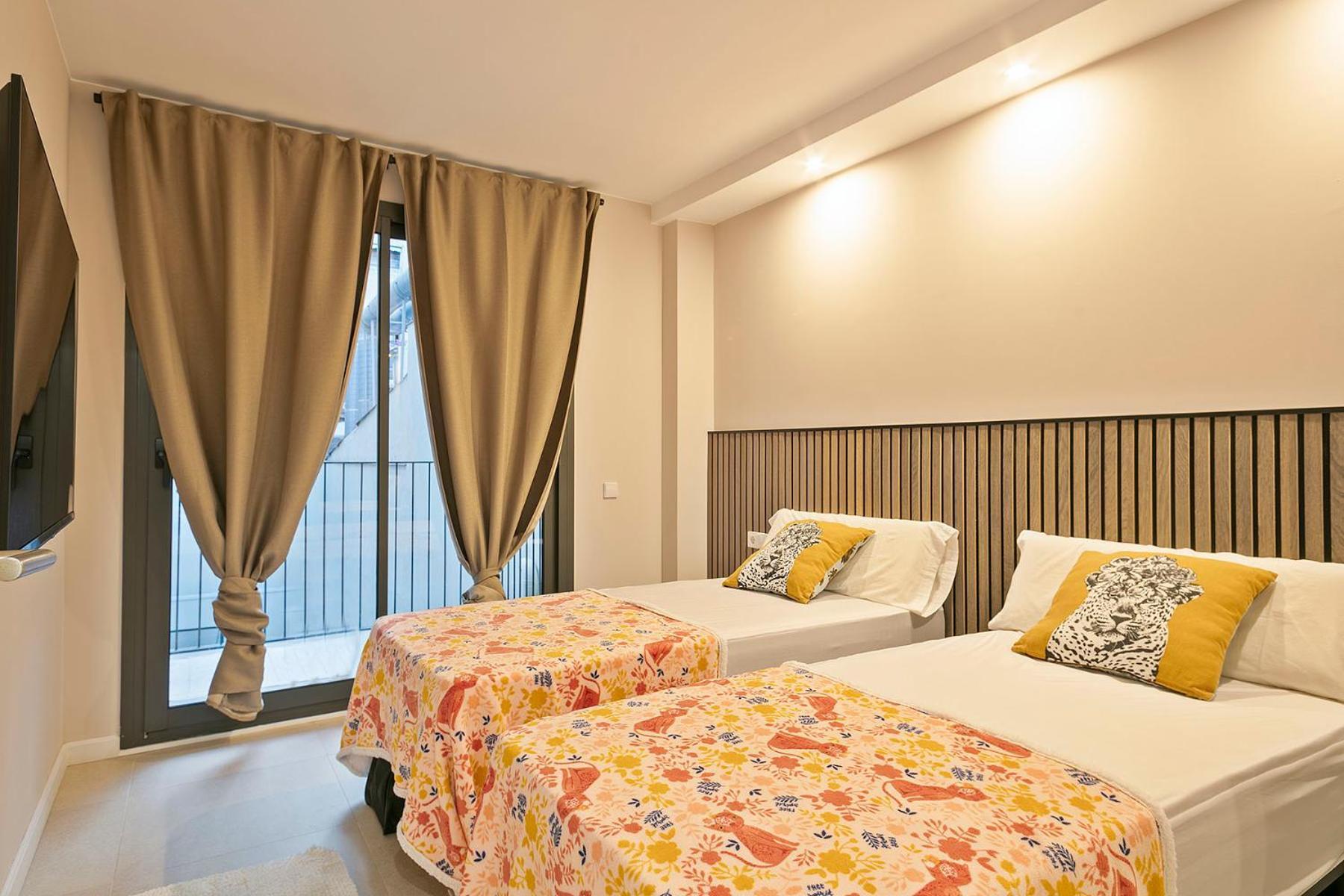 Your Home- Apartment Camp Nou Baj L'Hospitalet de Llobregat Buitenkant foto